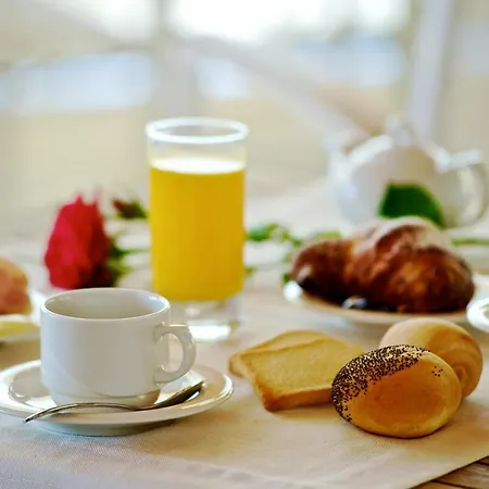 Otel Village Eco 4*