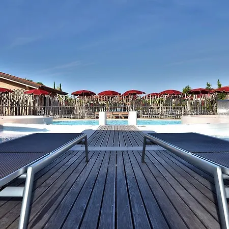 Otel Village Eco 4*